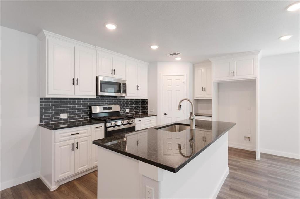 801 South Walnut Street Sherman, TX 75090 - Photo 4 of 28