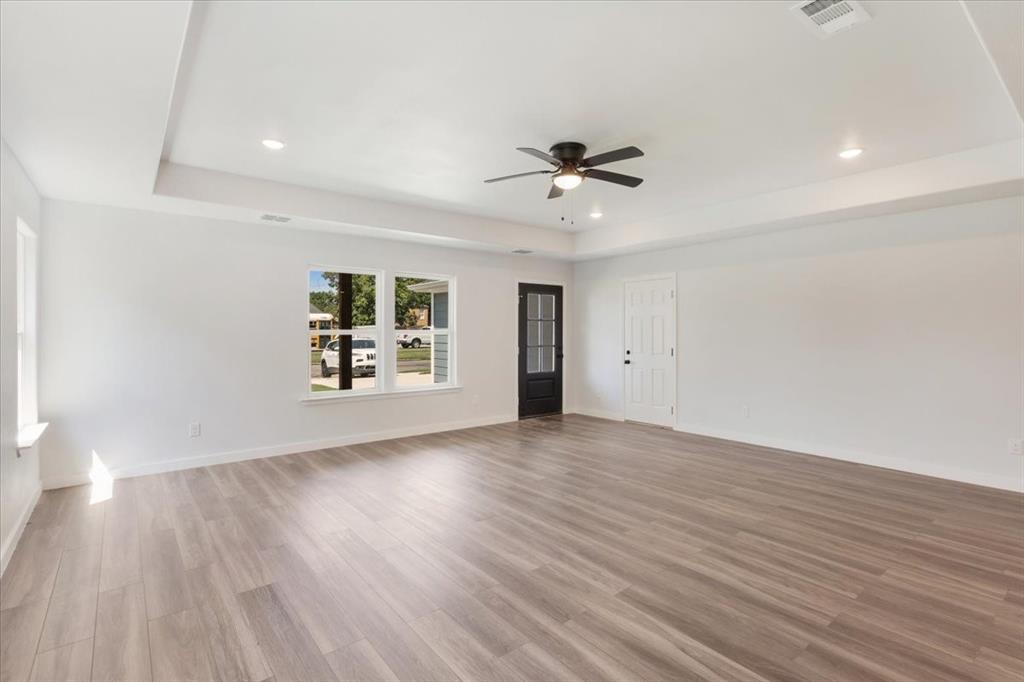 801 South Walnut Street Sherman, TX 75090 - Photo 10 of 28