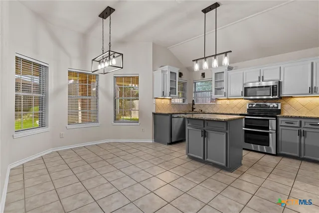 $2,200 | 418 Canoe Drive, Harker Heights, TX 76548