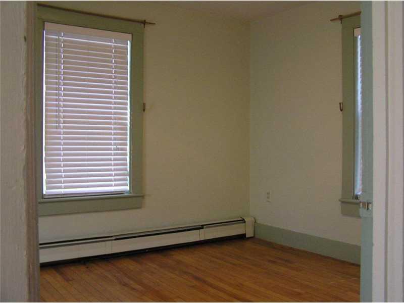 28 Knox Road Bar Harbor, ME 04609 - Photo 19 of 25 Bedroom. Upstairs bedroom in...