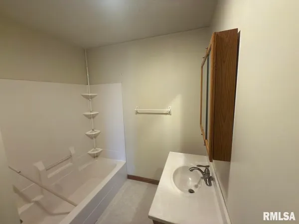 $1,250 | 540 North Main Street, Unit D, Morton, IL 61550
