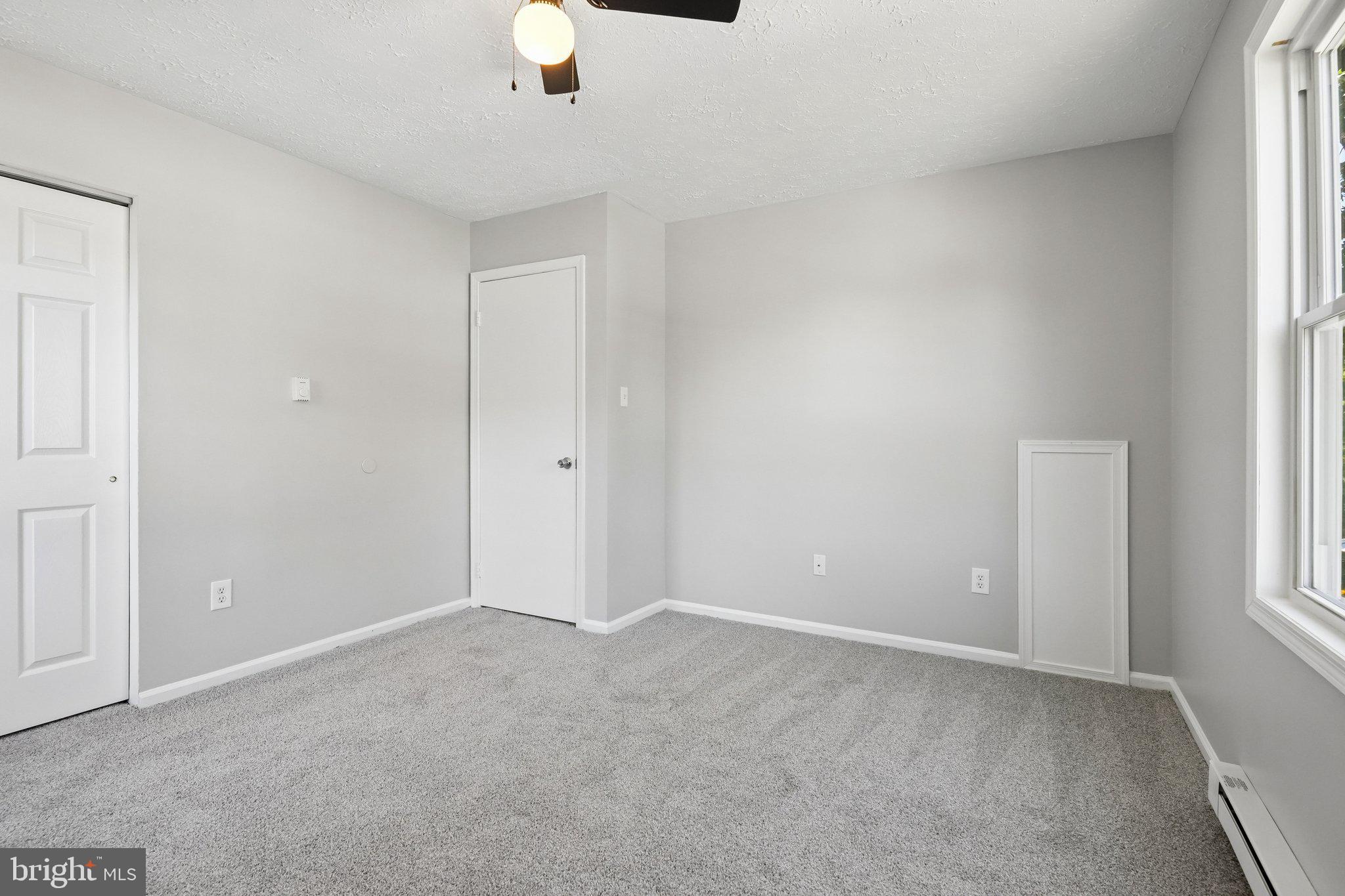 63 Berkshire Road Sicklerville, NJ 08081 - Photo 13 of 23