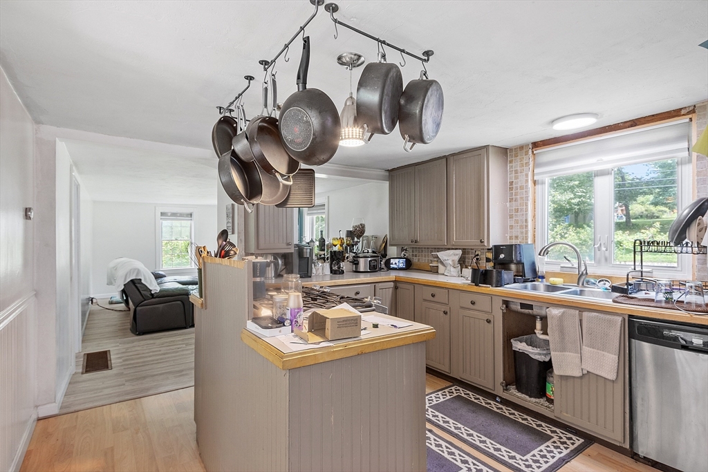 199 Center Depot Road, Unit 1 Charlton, MA 01507 - Photo 22 of 31