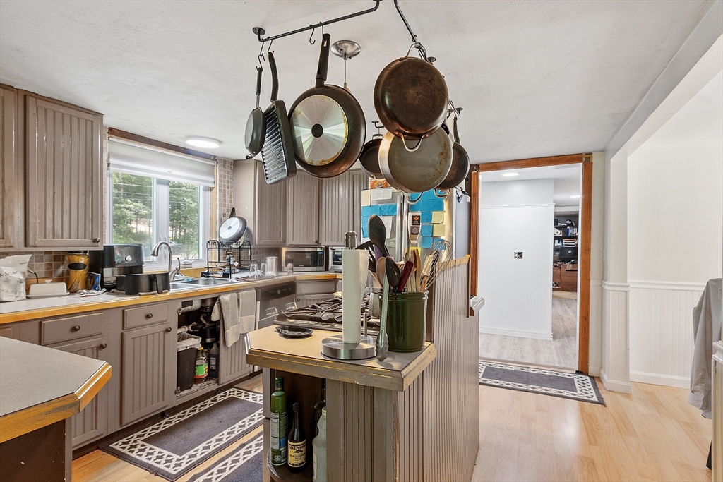 199 Center Depot Road, Unit 1 Charlton, MA 01507 - Photo 23 of 31