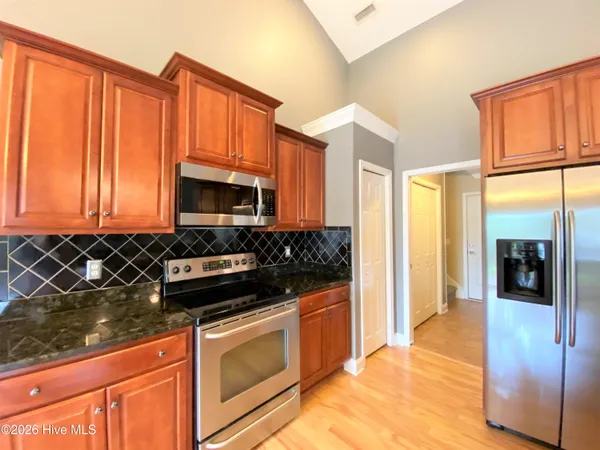 $1,850 | 217 Heartwood Drive, Hampstead, NC 28443