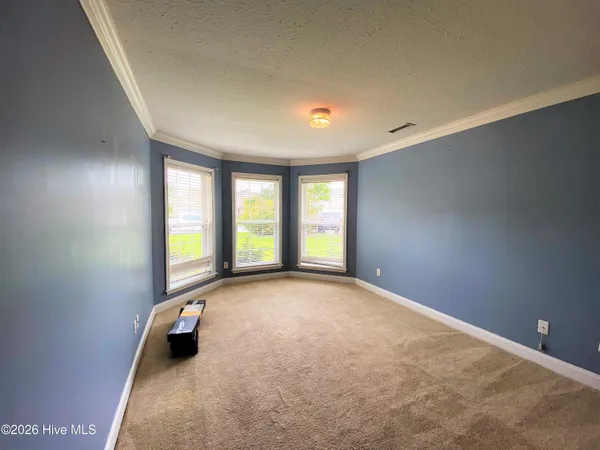 $1,850 | 217 Heartwood Drive, Hampstead, NC 28443