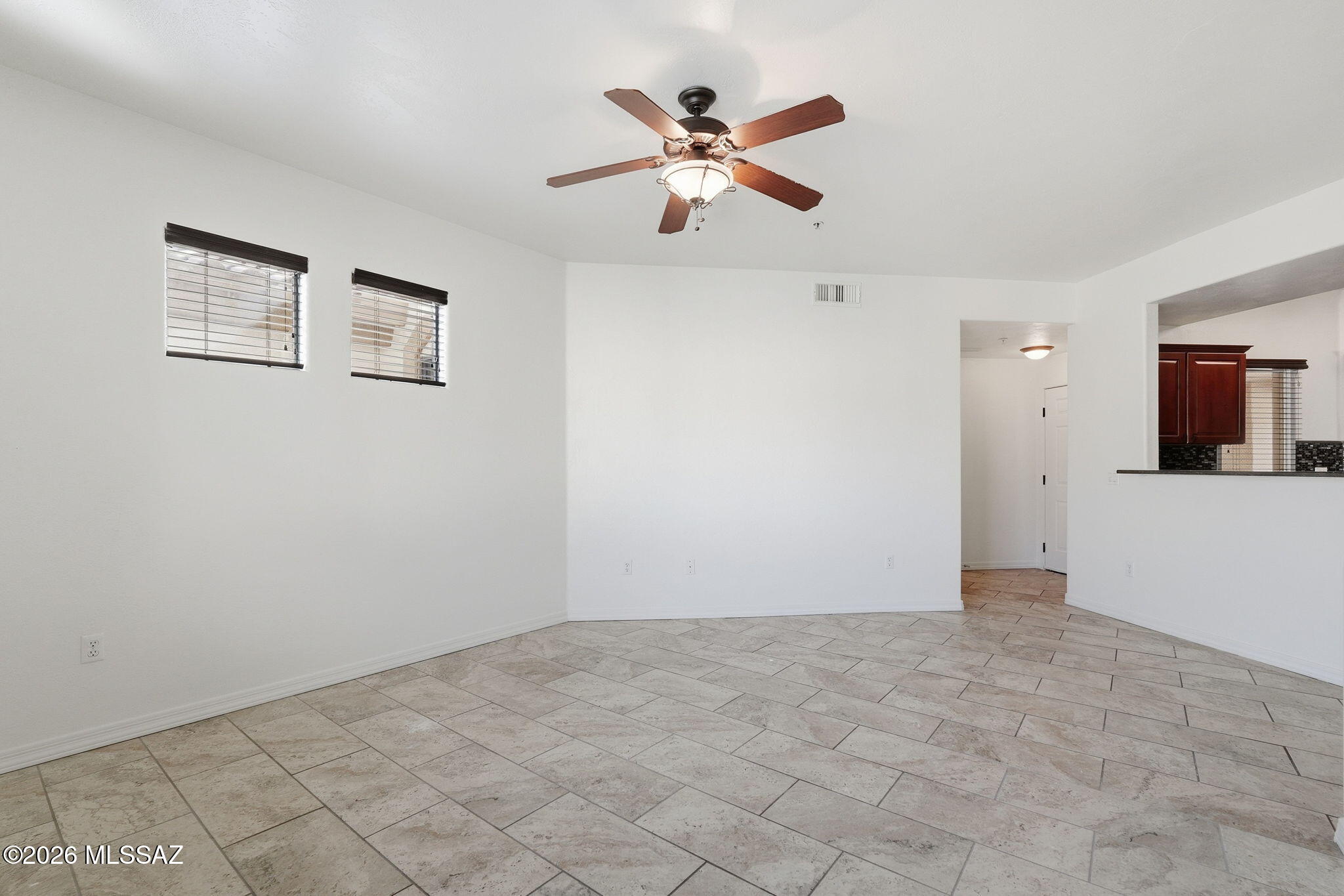 2550 East River Road, Unit 1203 Tucson, AZ 85718 - Photo 7 of 39 Family Room