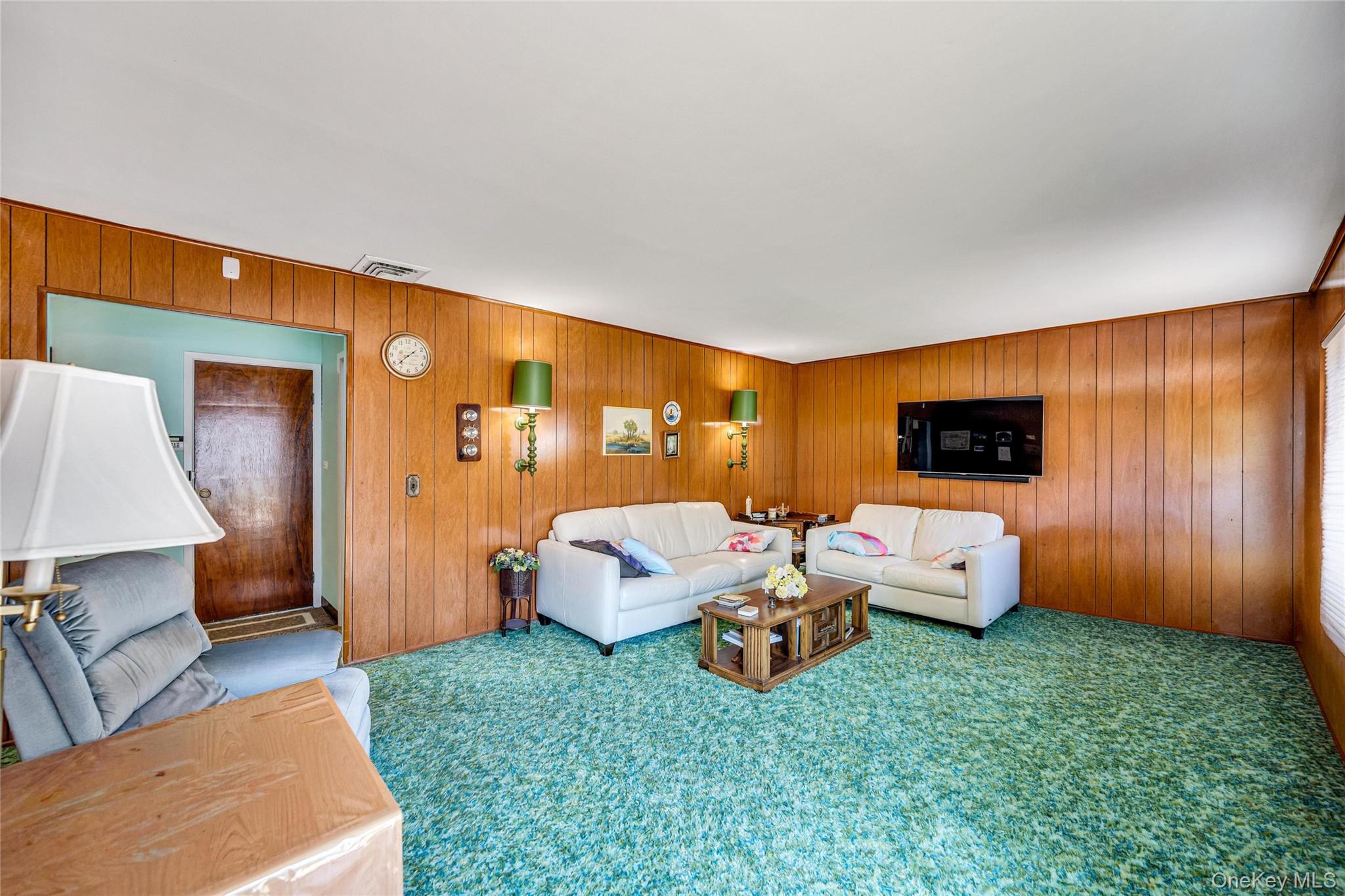 5 Half Hollow Road Selden, NY 11784 - Photo 20 of 32