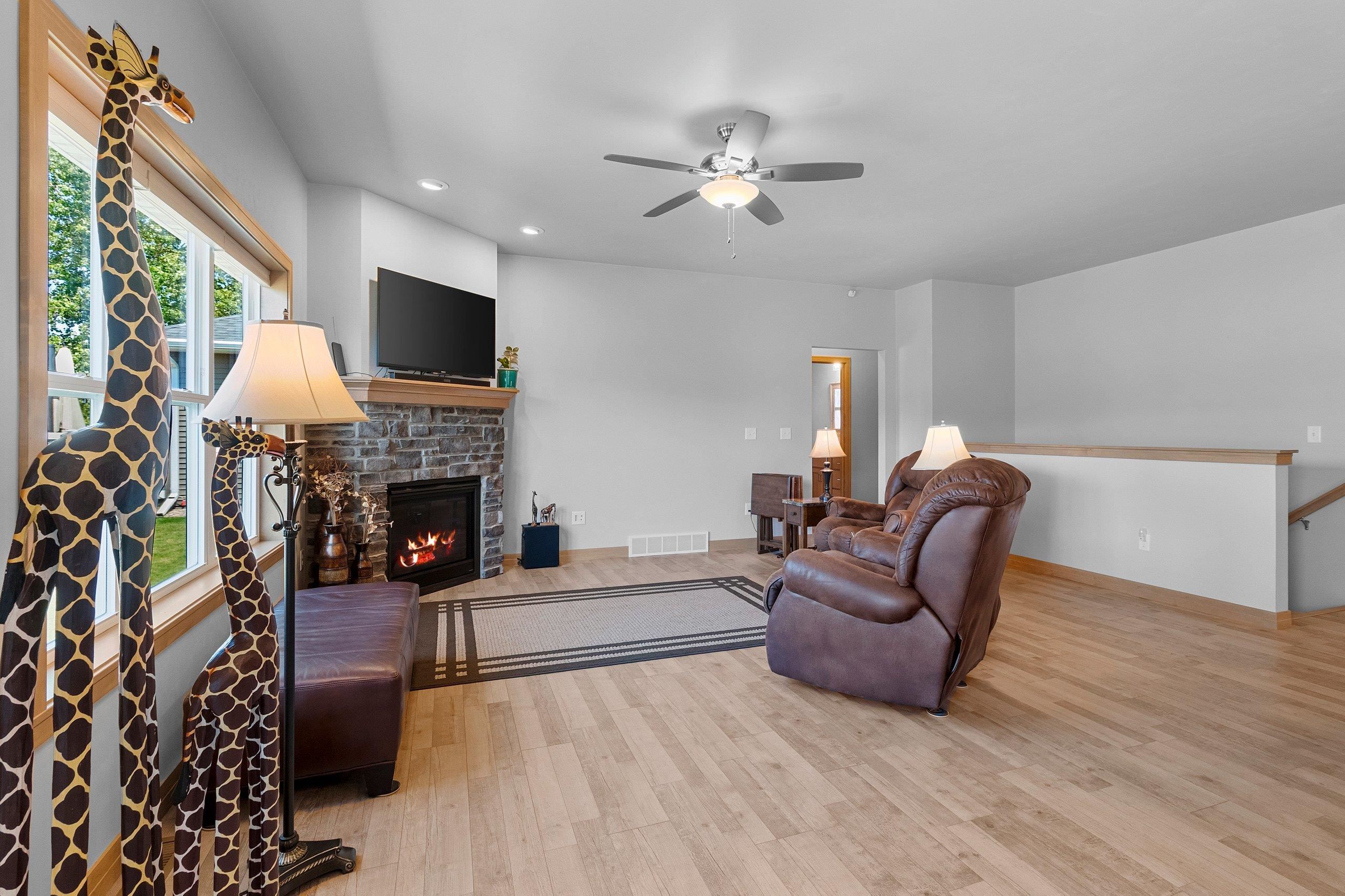 5042 North Milkweed Trail Appleton, WI 54913 - Photo 16 of 49