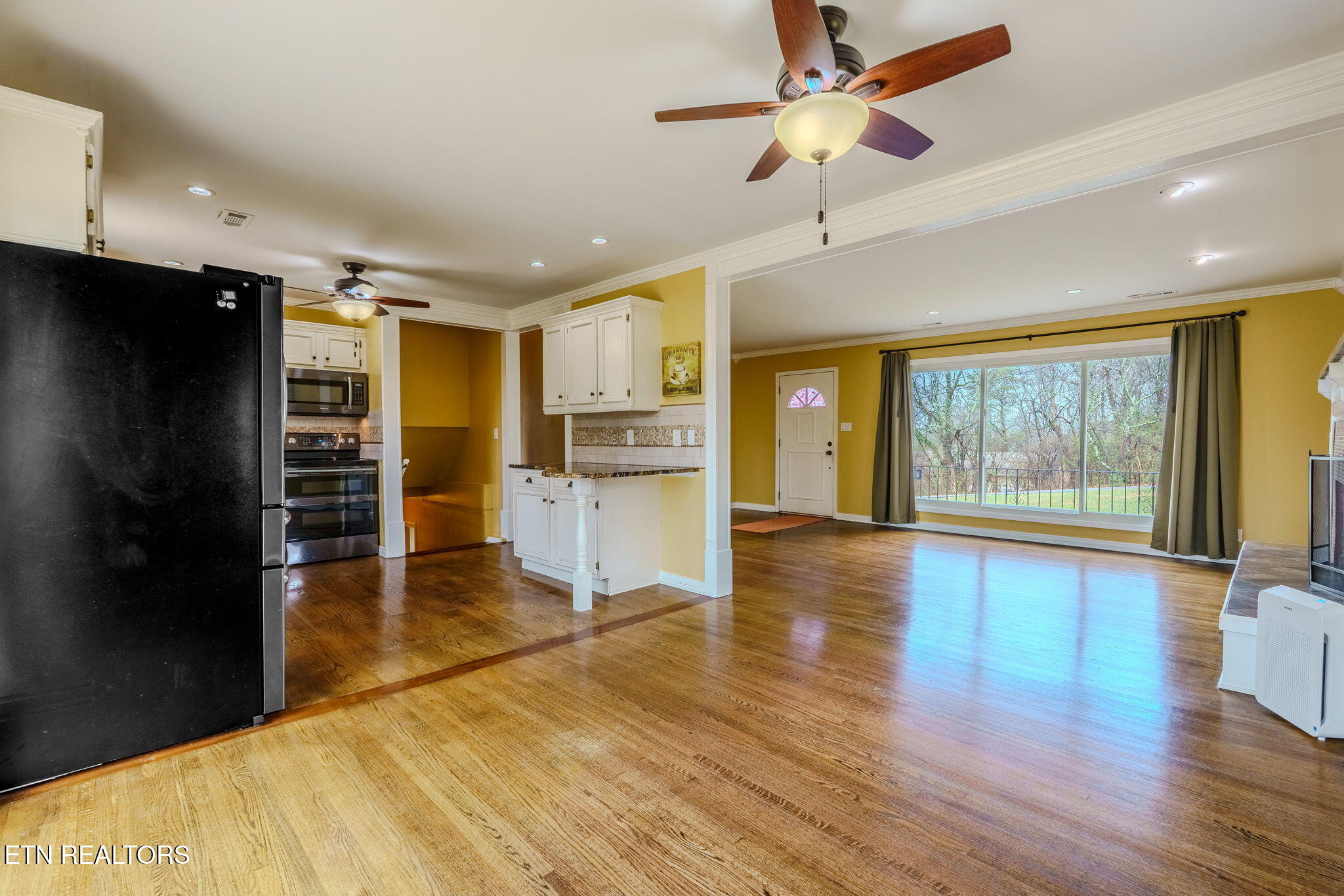 332 Crestview Road Knoxville, TN 37934 - Photo 21 of 38 30-web-or-mls-_DSC2403-HDR