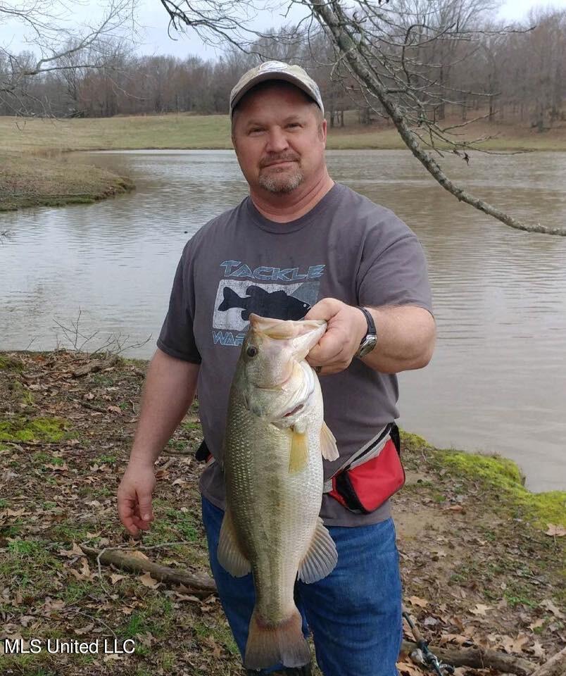 1944 Franks Road Big fish