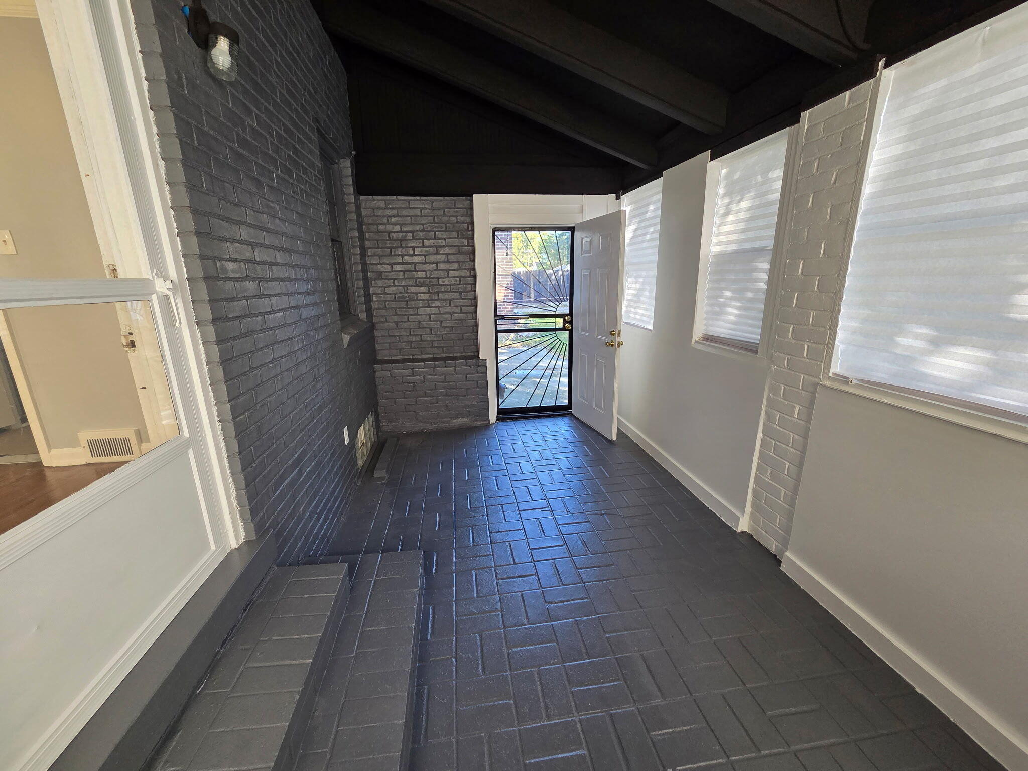 18202 Littlefield Street Detroit, MI 48235 - Photo 25 of 29 985064257327112255