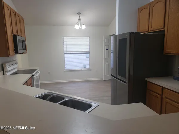 $2,554 | 2506 Creekfront Drive, Green Cove Springs, FL 32043