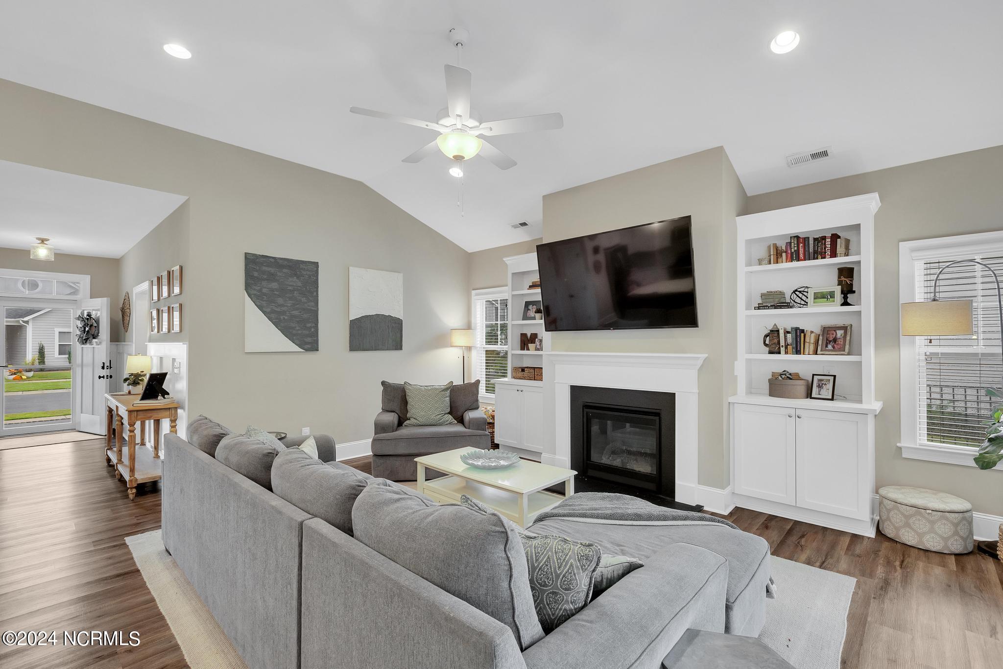 322 Arden Drive Hampstead, NC 28443 - Photo 12 of 41 IMG_8425