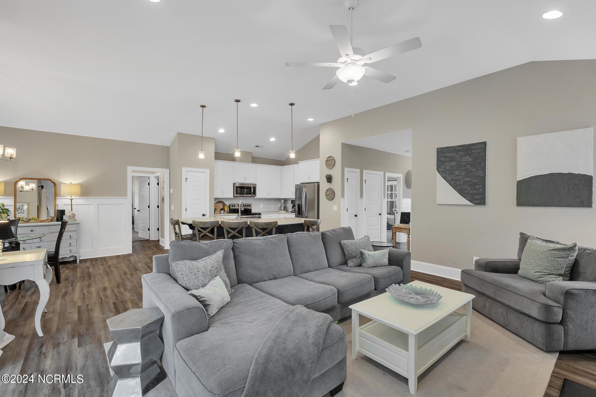 322 Arden Drive Hampstead, NC 28443 - Photo 13 of 41 IMG_8428