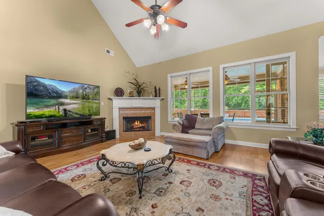 $575,000 | 125 Huntington Drive, Rossville, TN 38066