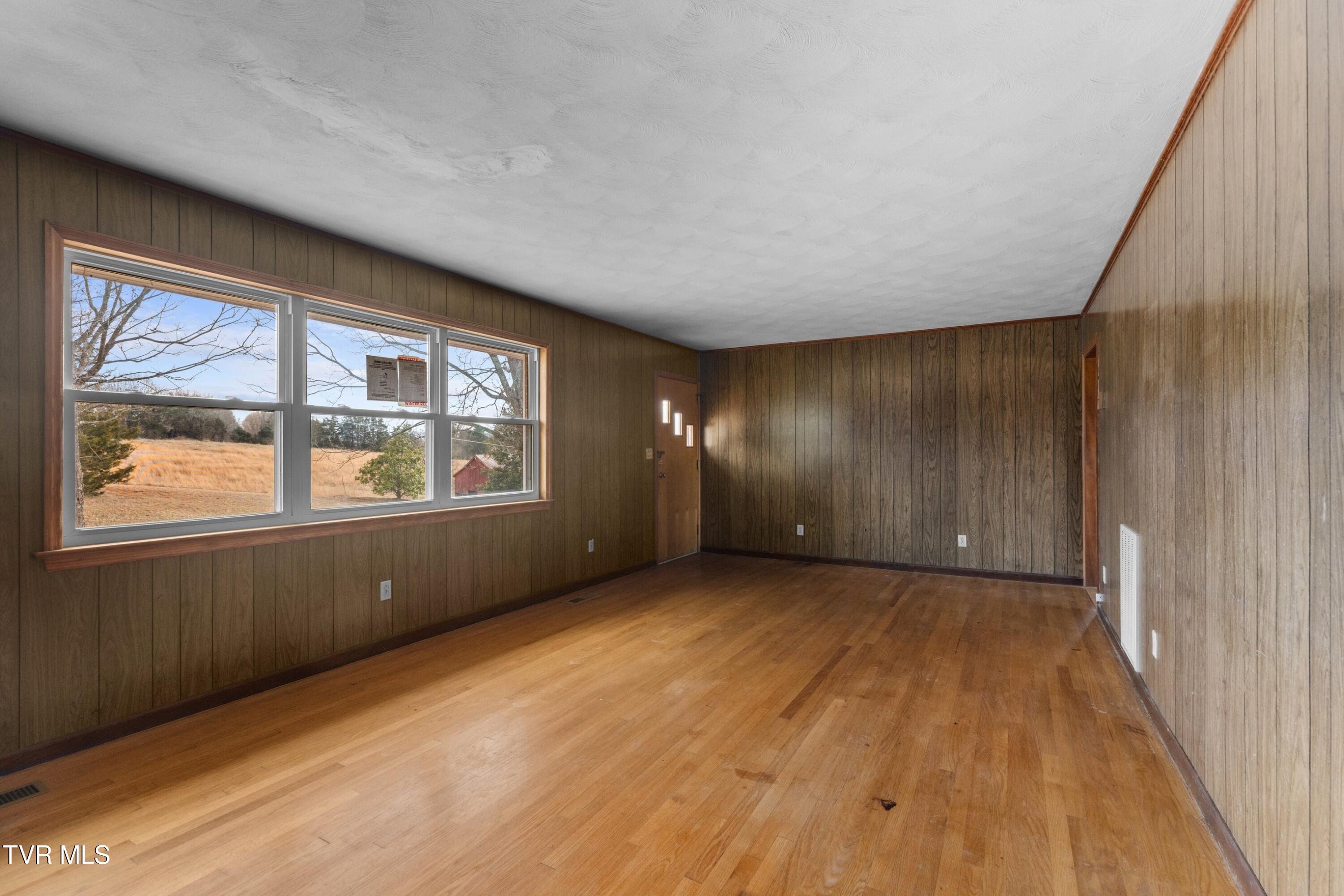 3000 Whirlwind Road Greeneville, TN 37743 - Photo 8 of 40 006-3000WhirlwindRoad-Greeneville-TN-377