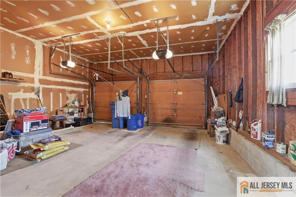 40 La Valencia Road Old Bridge, NJ 08857 - Photo 24 of 25 Gallery Image 24