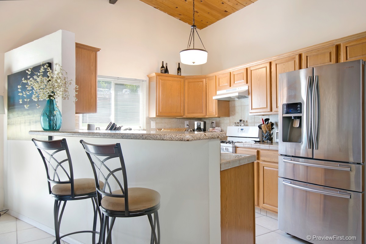 9163 Fanita Rancho Road Santee, CA 92071 - Photo 5 of 19 Gallery Image 5