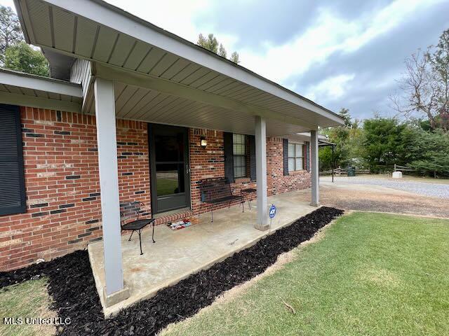 5046 Higdon Road Holly Springs, MS 38635 - Photo 2 of 34 Front Porch
