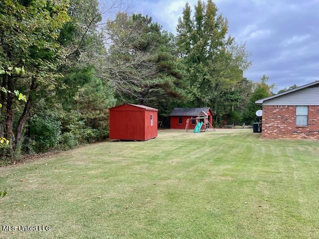 5046 Higdon Road Holly Springs, MS 38635 - Photo 6 of 34 Backyard