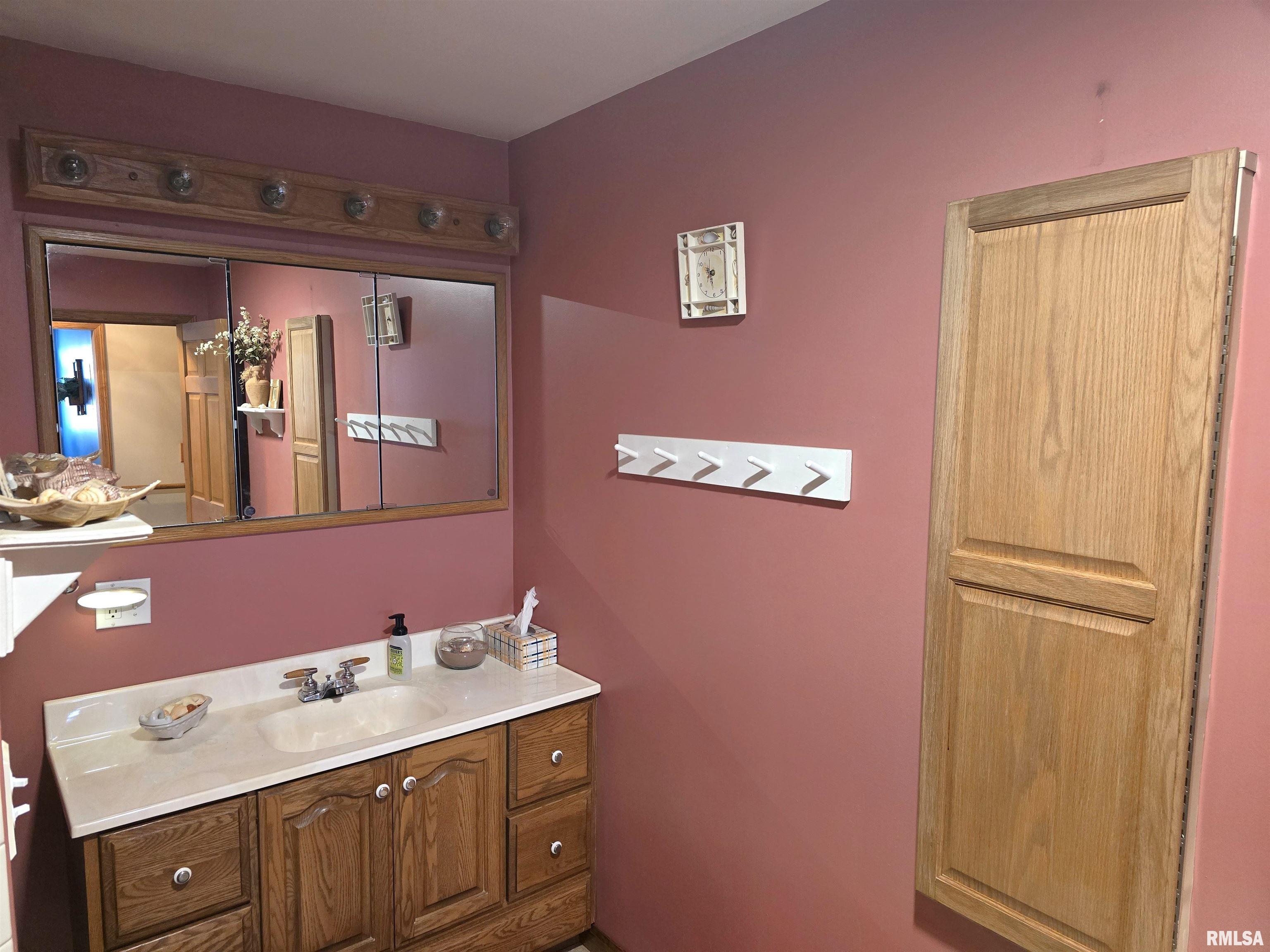 201 West Springfield Street Virginia, IL 62691 - Photo 15 of 31