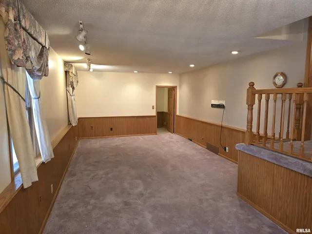 $164,900 | 201 West Springfield Street, Virginia, IL 62691