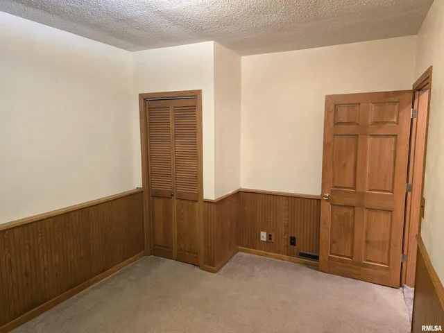 $164,900 | 201 West Springfield Street, Virginia, IL 62691