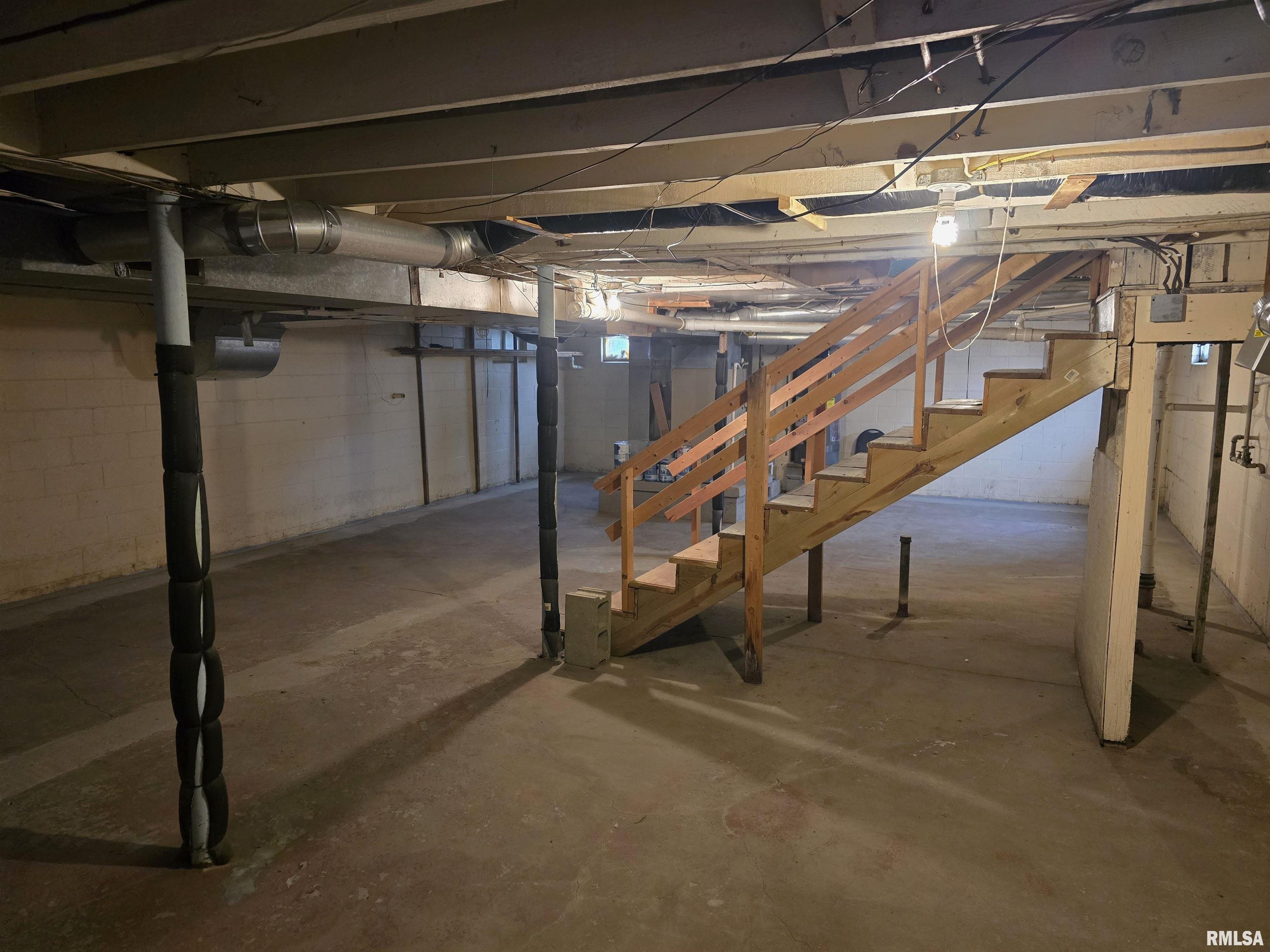 201 West Springfield Street Virginia, IL 62691 - Photo 26 of 31