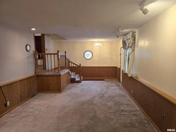 $154,900 | 201 West Springfield Street, Virginia, IL 62691