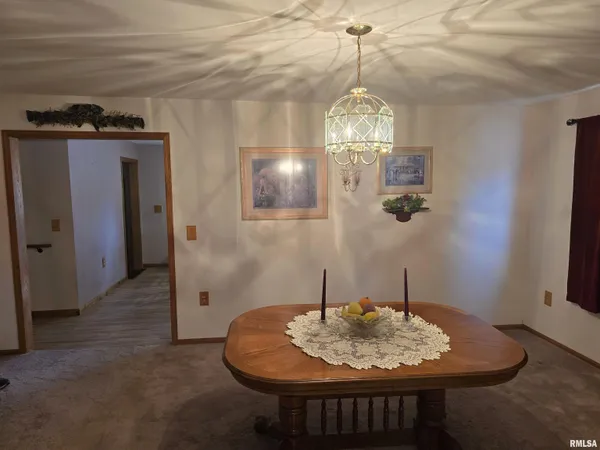 $154,900 | 201 West Springfield Street, Virginia, IL 62691
