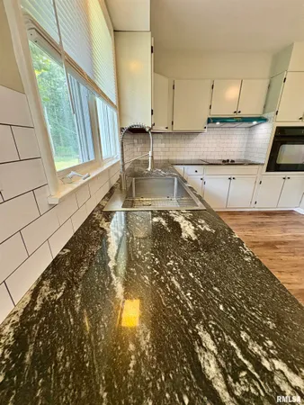 $185,000 | 414 South Westgate Avenue, Jacksonville, IL 62650