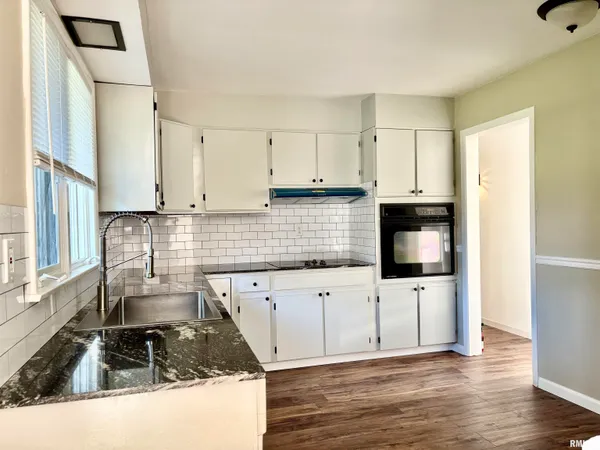 $185,000 | 414 South Westgate Avenue, Jacksonville, IL 62650