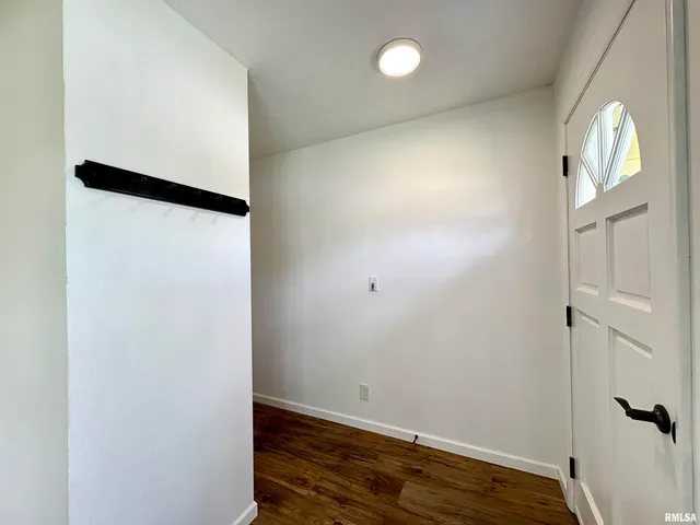 $199,000 | 414 South Westgate Avenue, Jacksonville, IL 62650