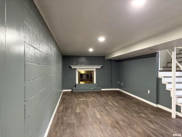 $185,000 | 414 South Westgate Avenue, Jacksonville, IL 62650