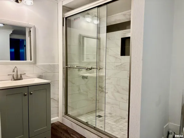 $185,000 | 414 South Westgate Avenue, Jacksonville, IL 62650