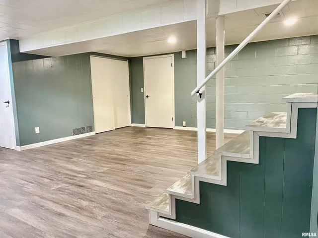 $199,000 | 414 South Westgate Avenue, Jacksonville, IL 62650