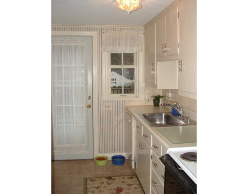 644 Springfield Street Wilbraham, MA 01095 - Photo 7 of 15 Gallery Image 7