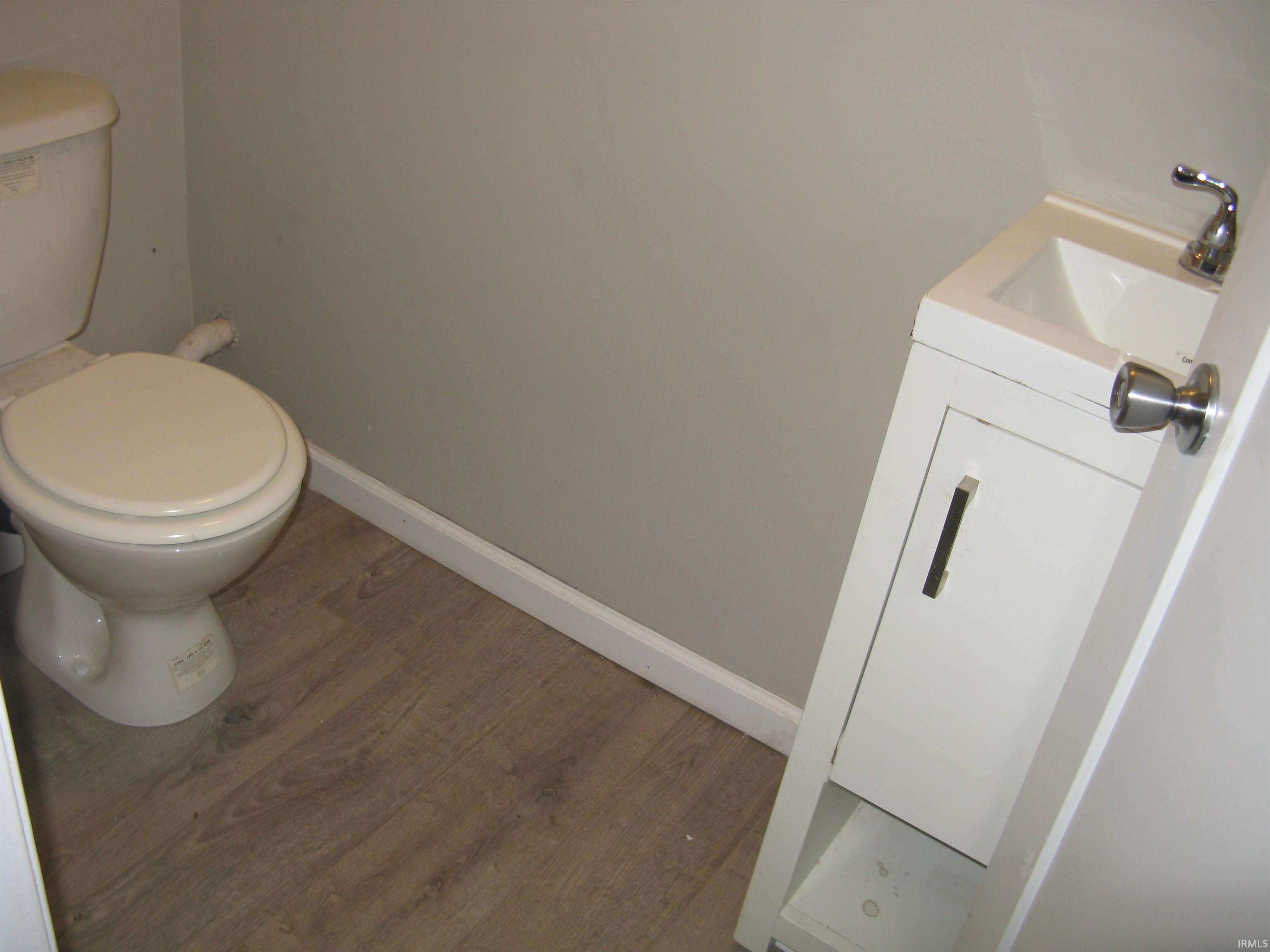 3530 Oliver Street Fort Wayne, IN 46806 - Photo 8 of 18