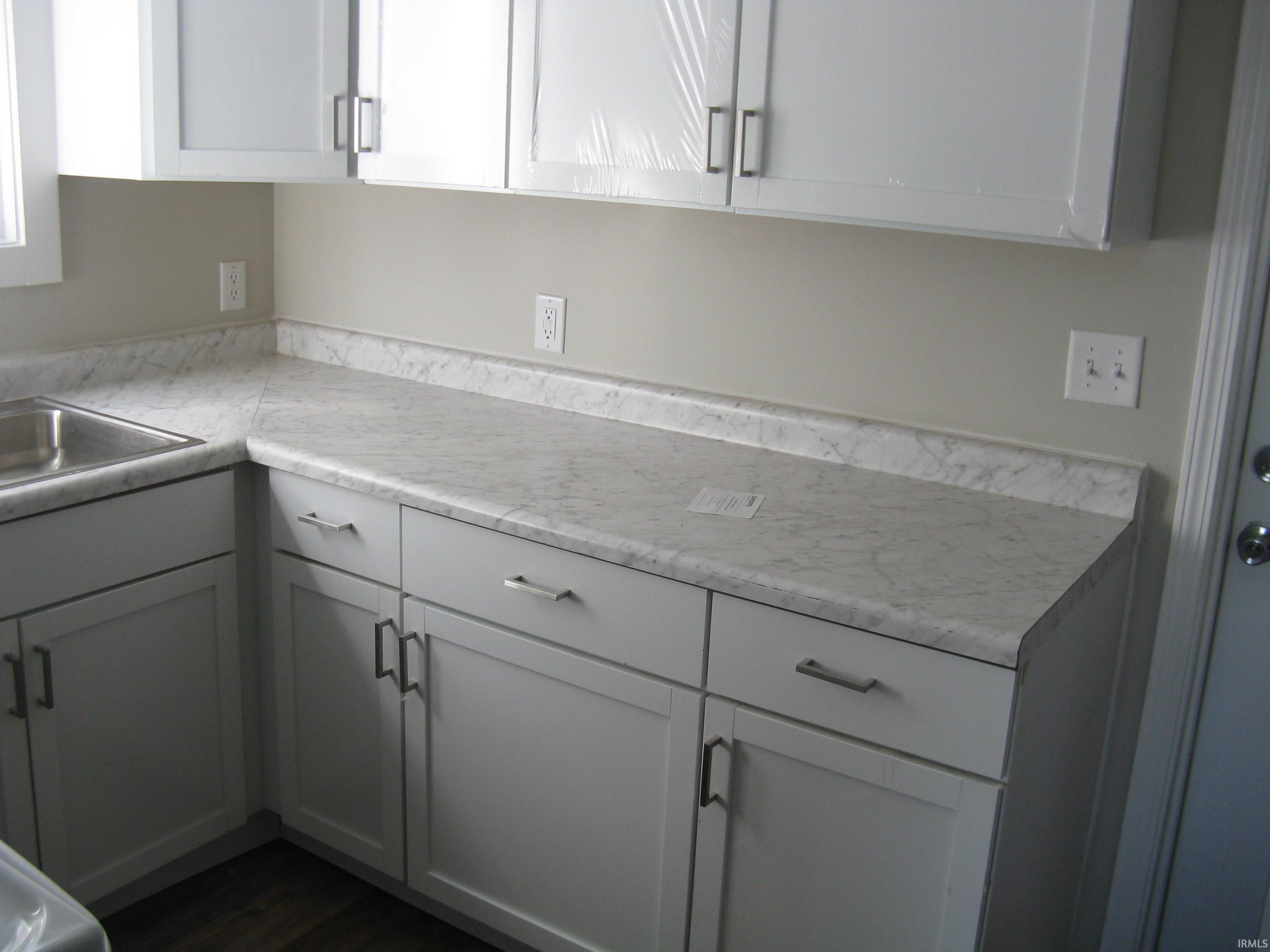 3530 Oliver Street Fort Wayne, IN 46806 - Photo 9 of 18