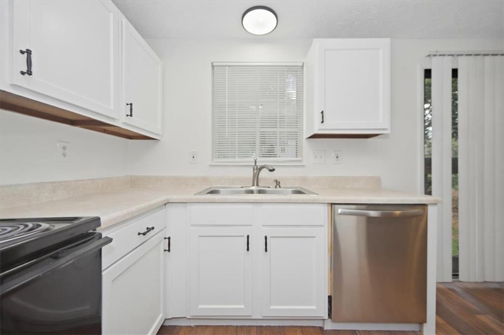 2116 Scarbrough Road Stone Mountain, GA 30088 - Photo 21 of 35