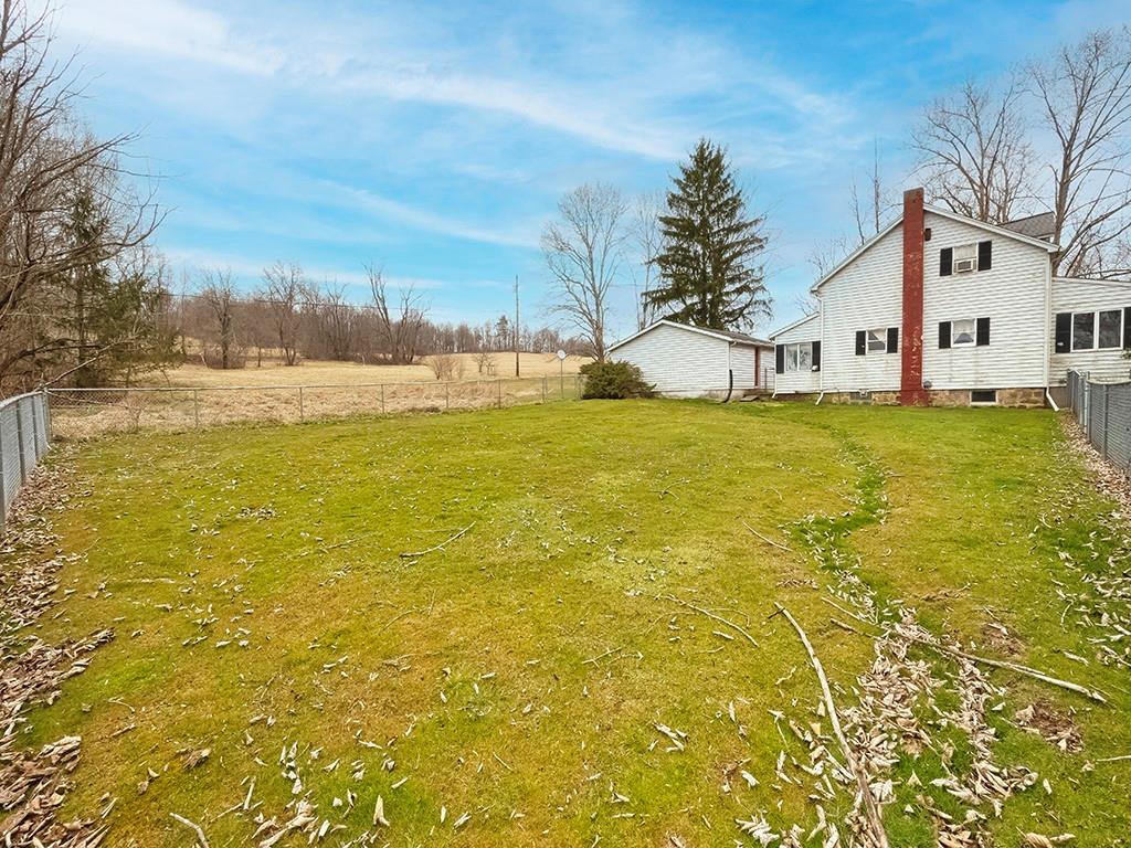 1283 Martin Road Apollo, PA 15613 - Photo 7 of 24
