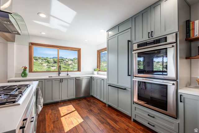 2105 Dimple Dell Road Sandy, UT 84092 - Photo 7 of 36