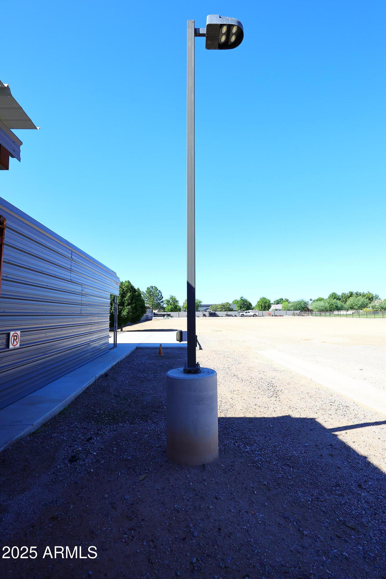 1810 South Lindsay Road Gilbert, AZ 85295 - Photo 23 of 80 Outlet Power Pole