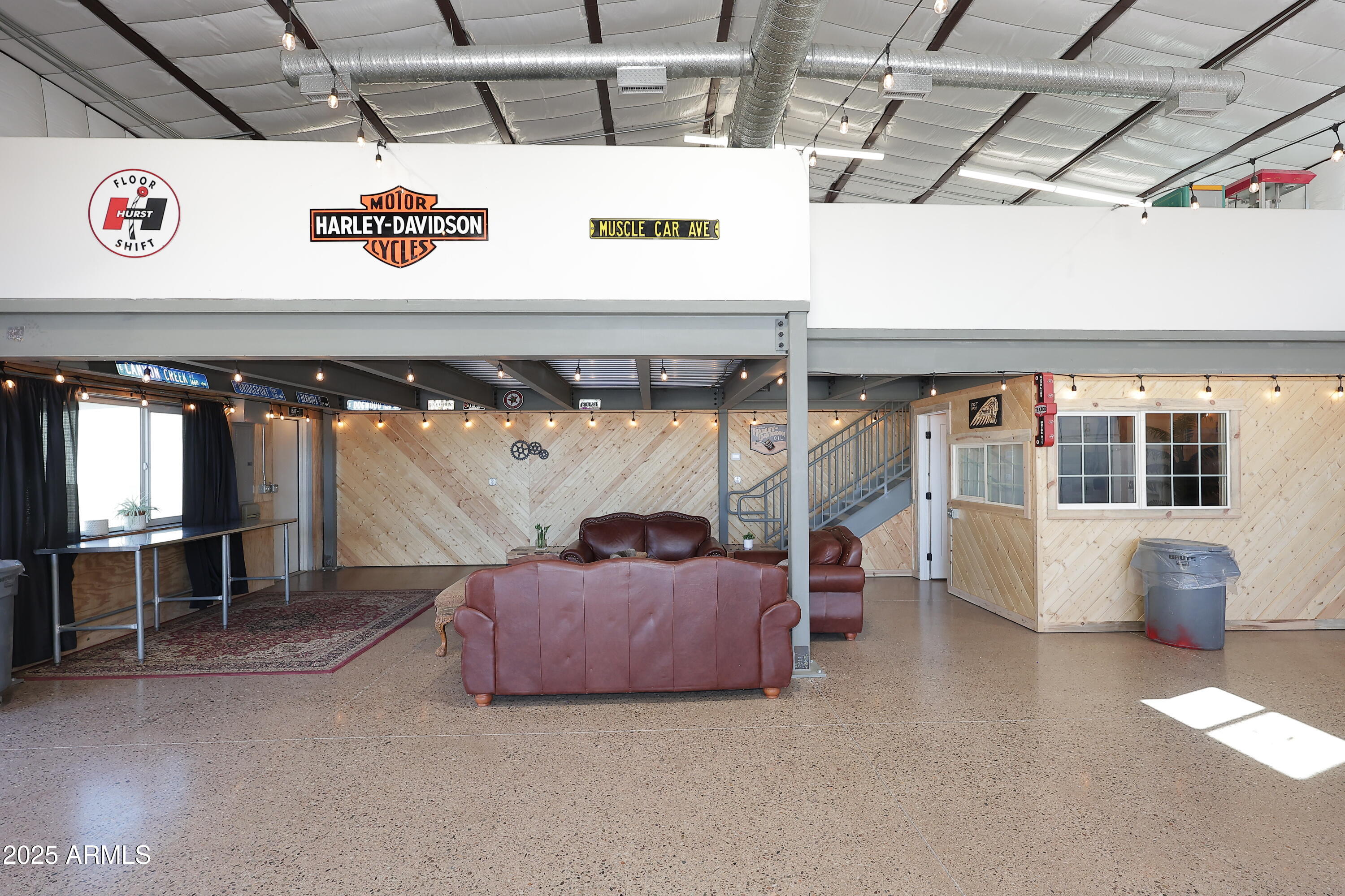 1810 South Lindsay Road Gilbert, AZ 85295 - Photo 60 of 80 Large Work Shop-Lounge Area