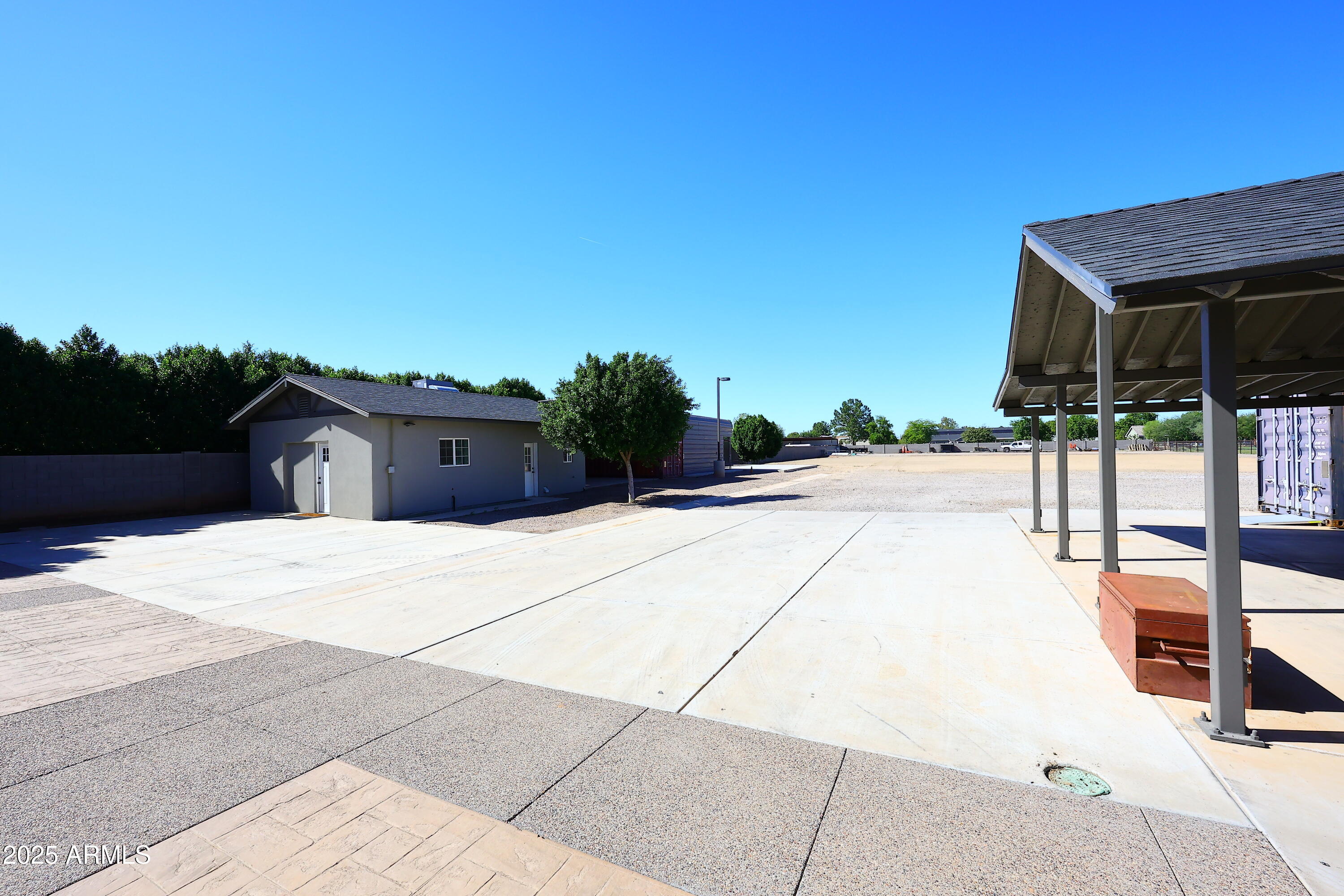 1810 South Lindsay Road Gilbert, AZ 85295 - Photo 64 of 80 Parking Area