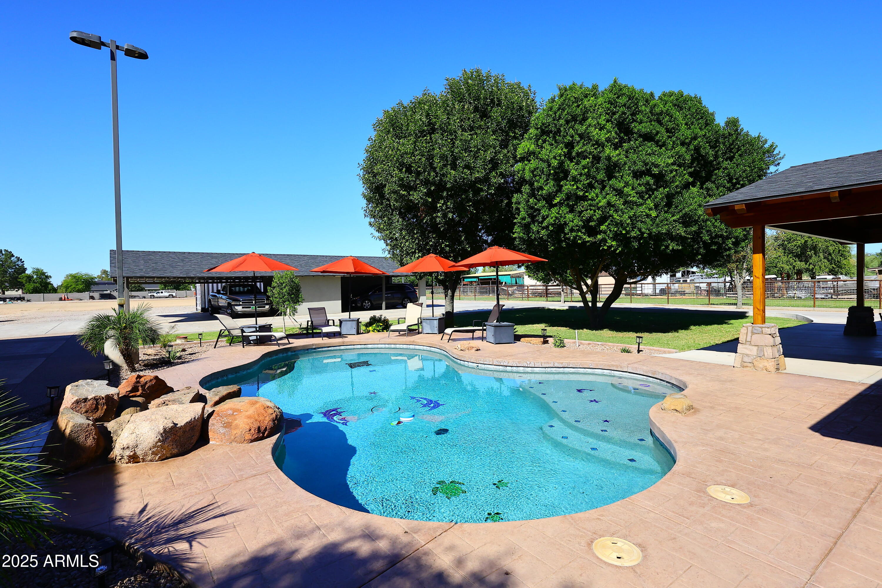 1810 South Lindsay Road Gilbert, AZ 85295 - Photo 66 of 80 Pool2