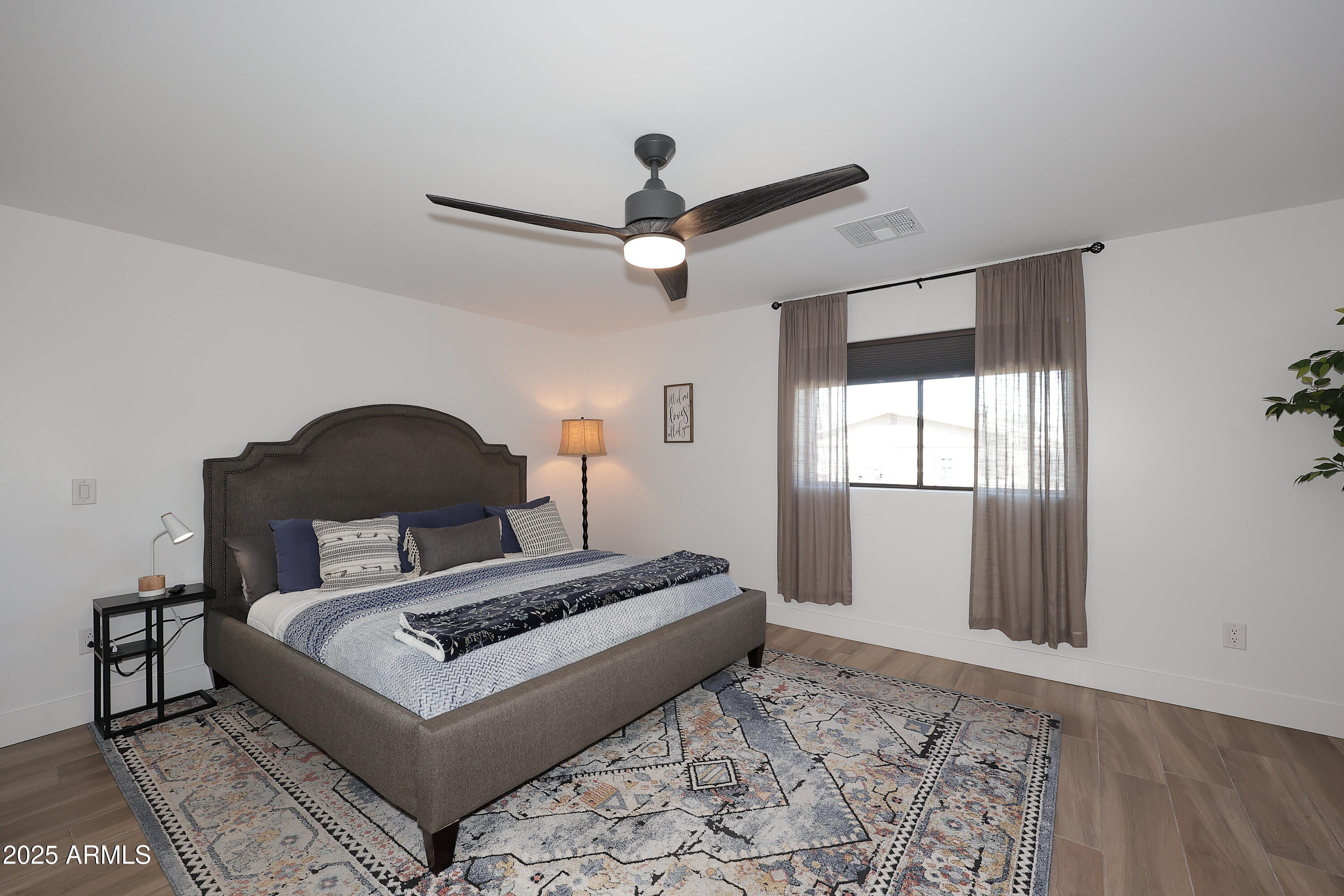 1810 South Lindsay Road Gilbert, AZ 85295 - Photo 70 of 80 Primary Bedroom