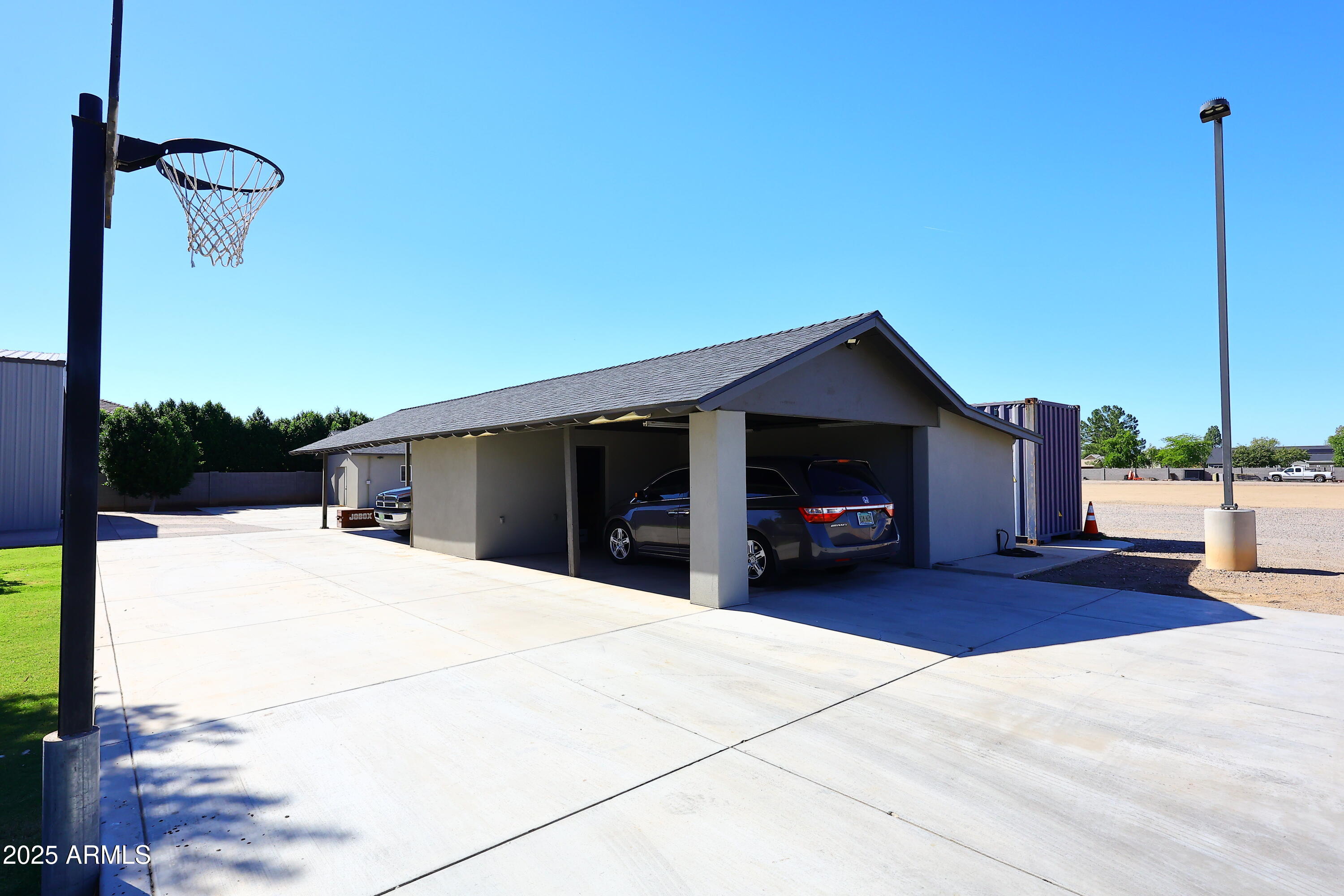 1810 South Lindsay Road Gilbert, AZ 85295 - Photo 10 of 80 Extra Vehical Parking-Storage Rooms2