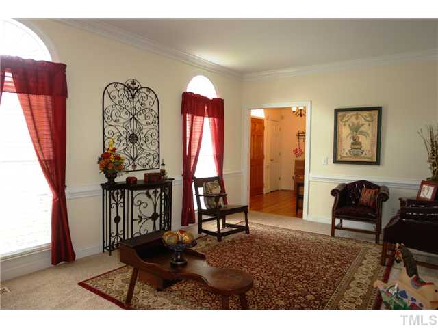 5329 Back Sail Court Raleigh, NC 27613 - Photo 4 of 25